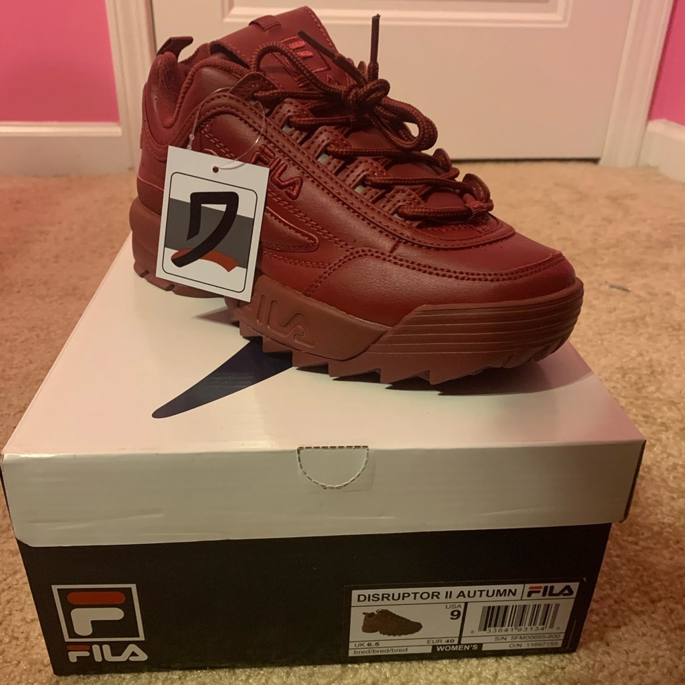 Fila Distributor